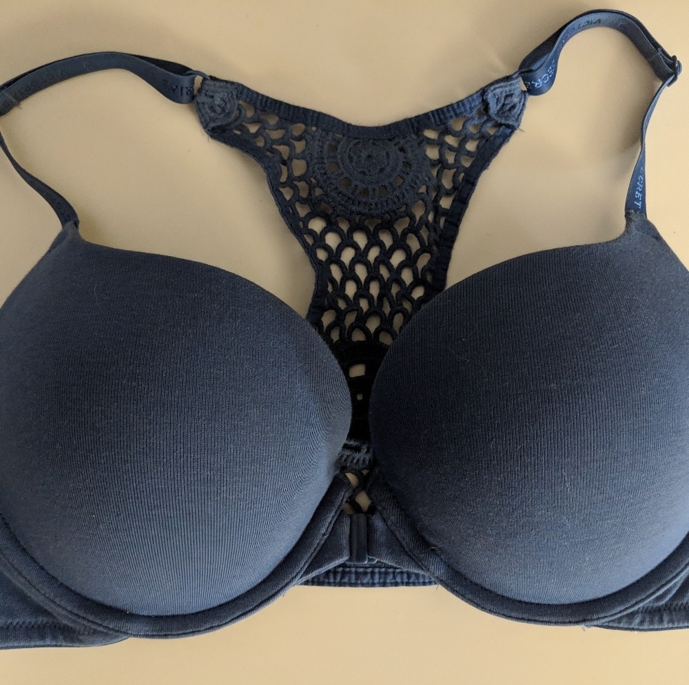 Crochet T-back bra
